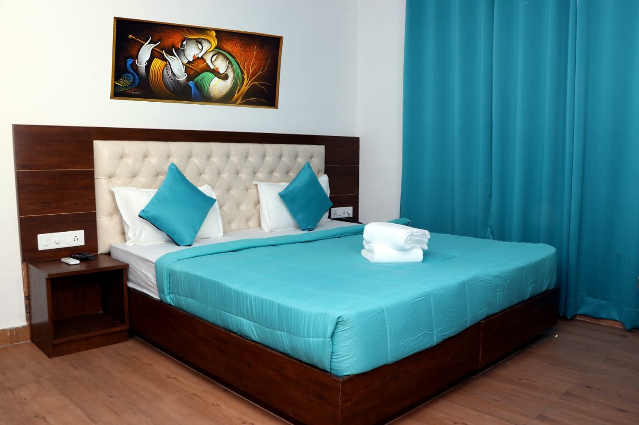 Private Accommodation Private Accommodation