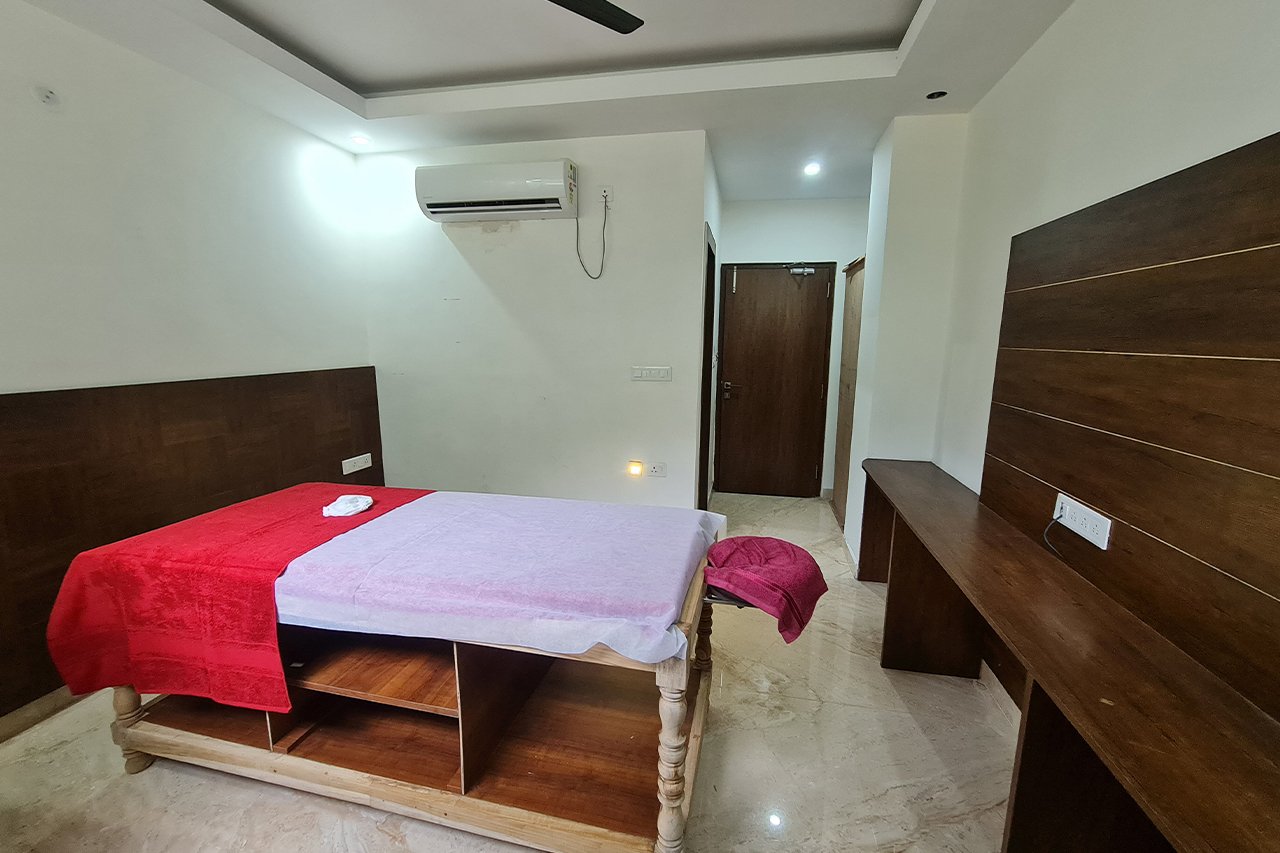 Private Accommodation Private Accommodation